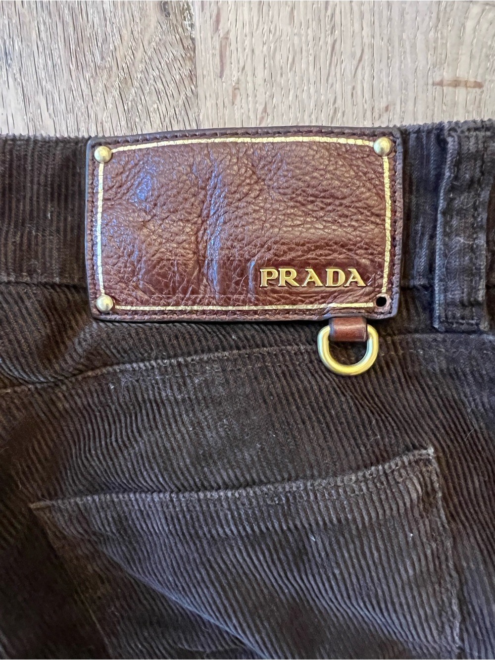 Rare Prada Vintage Brown Corduroy Jeans Leather Logo Patch Size 27 - Picture 2 of 5